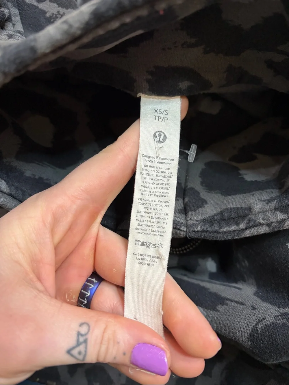 Lululemon Scuba Oversized Funnel Neck Half Zip Spray Leopard Anchor Grey/Black
